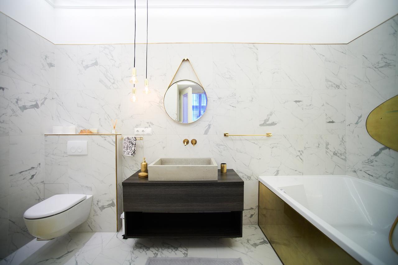 Count Zrinyi Basilica Luxurious Residence Budapest Bagian luar foto