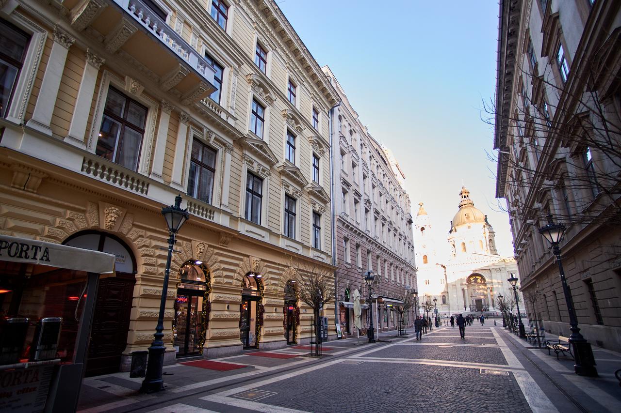 Count Zrinyi Basilica Luxurious Residence Budapest Bagian luar foto